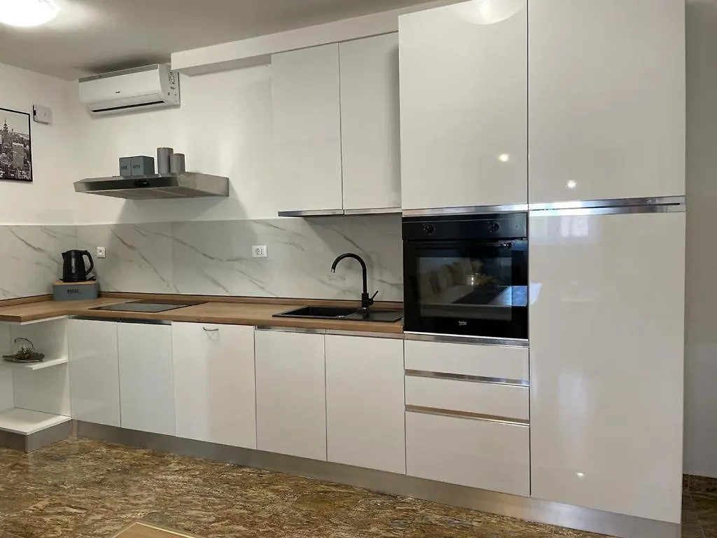 Malena Apartment Pula